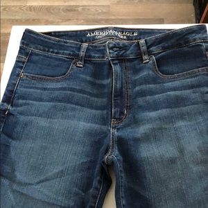 American Eagle High Rise Jegging Crop